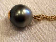 Black Tahitian Pearls Pendant