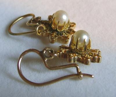 saltwater pearl earrings antique natural