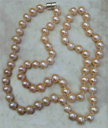 Gorgeous Pink Freshwater Pearl Necklace