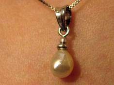 Natural Pearl Pendant