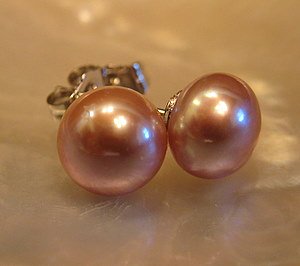 Lavender Pearl Earrings